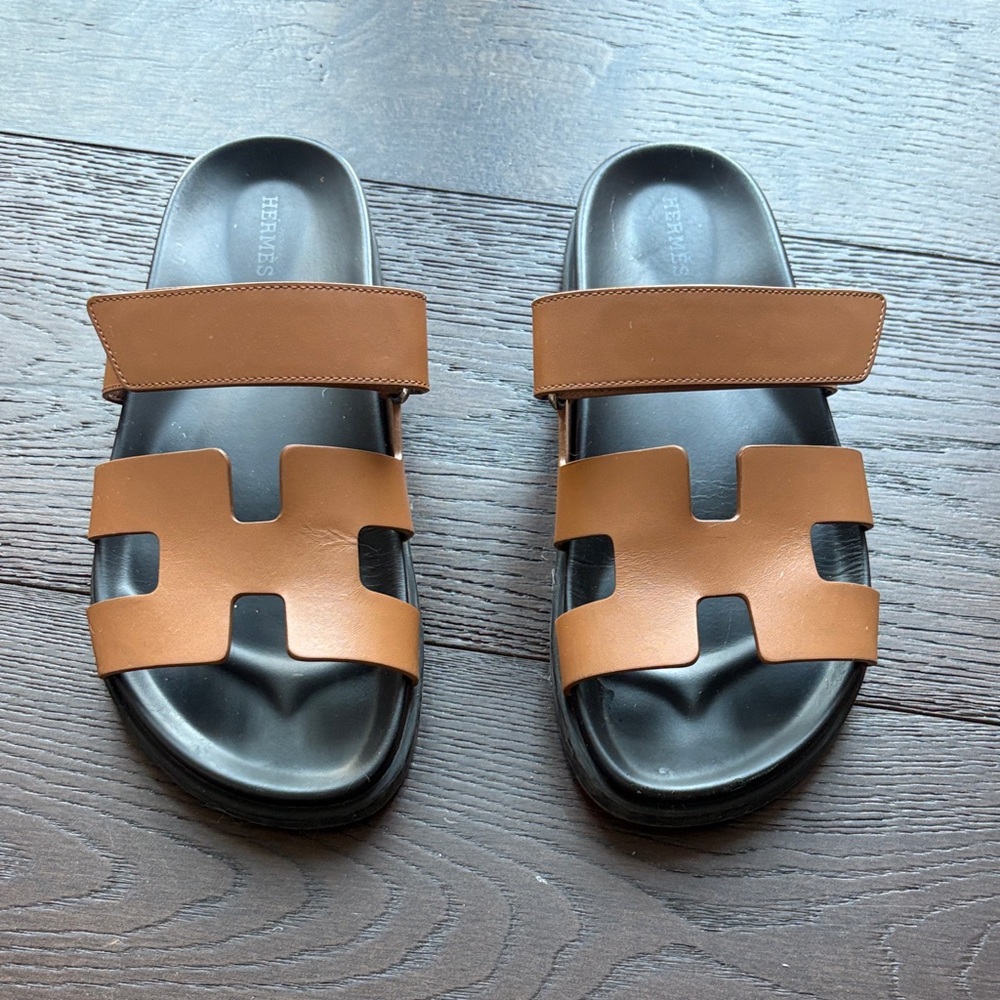 Hermès Tan Leather Chypre Sandals